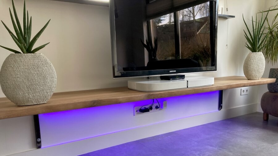 Houten TV-wandplank met LED-verlichting